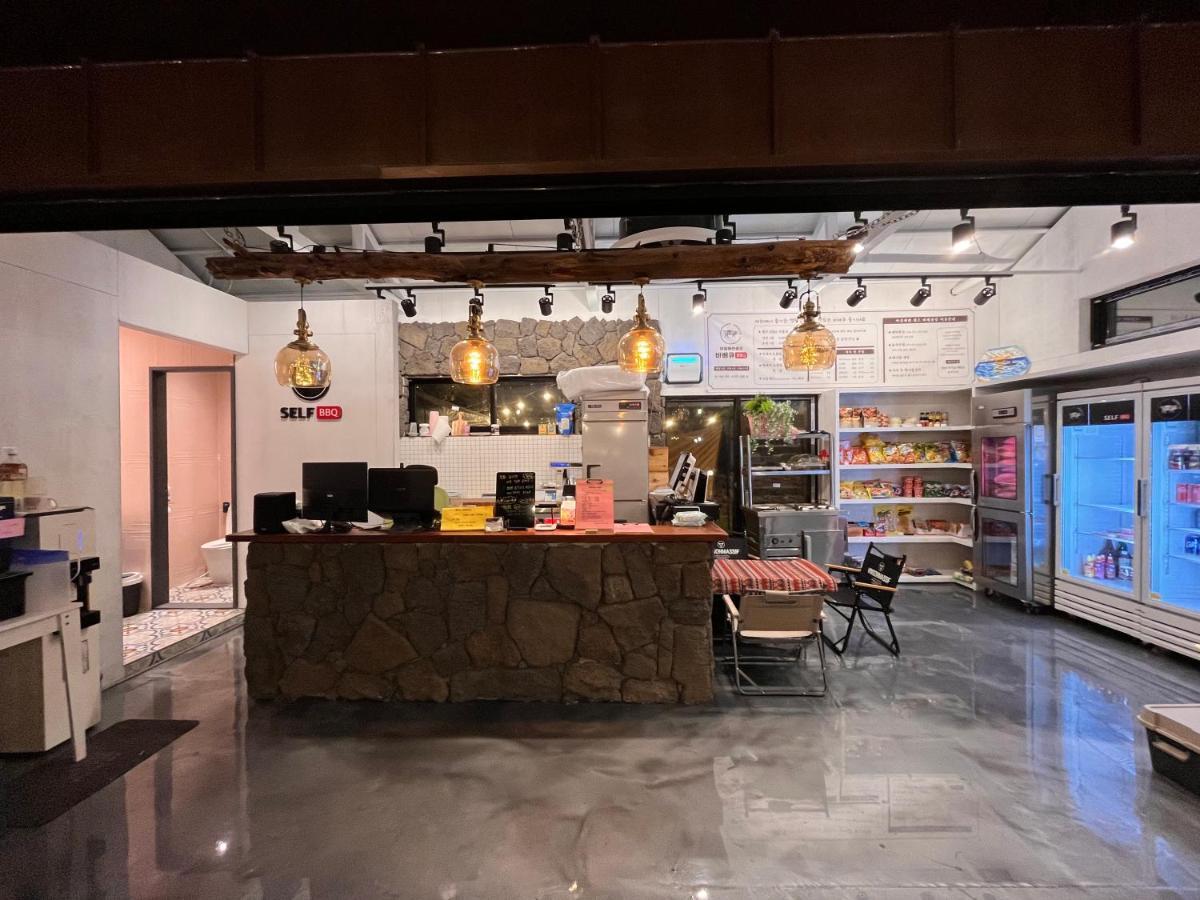 Morning Beach Pension Jeju Ngoại thất bức ảnh