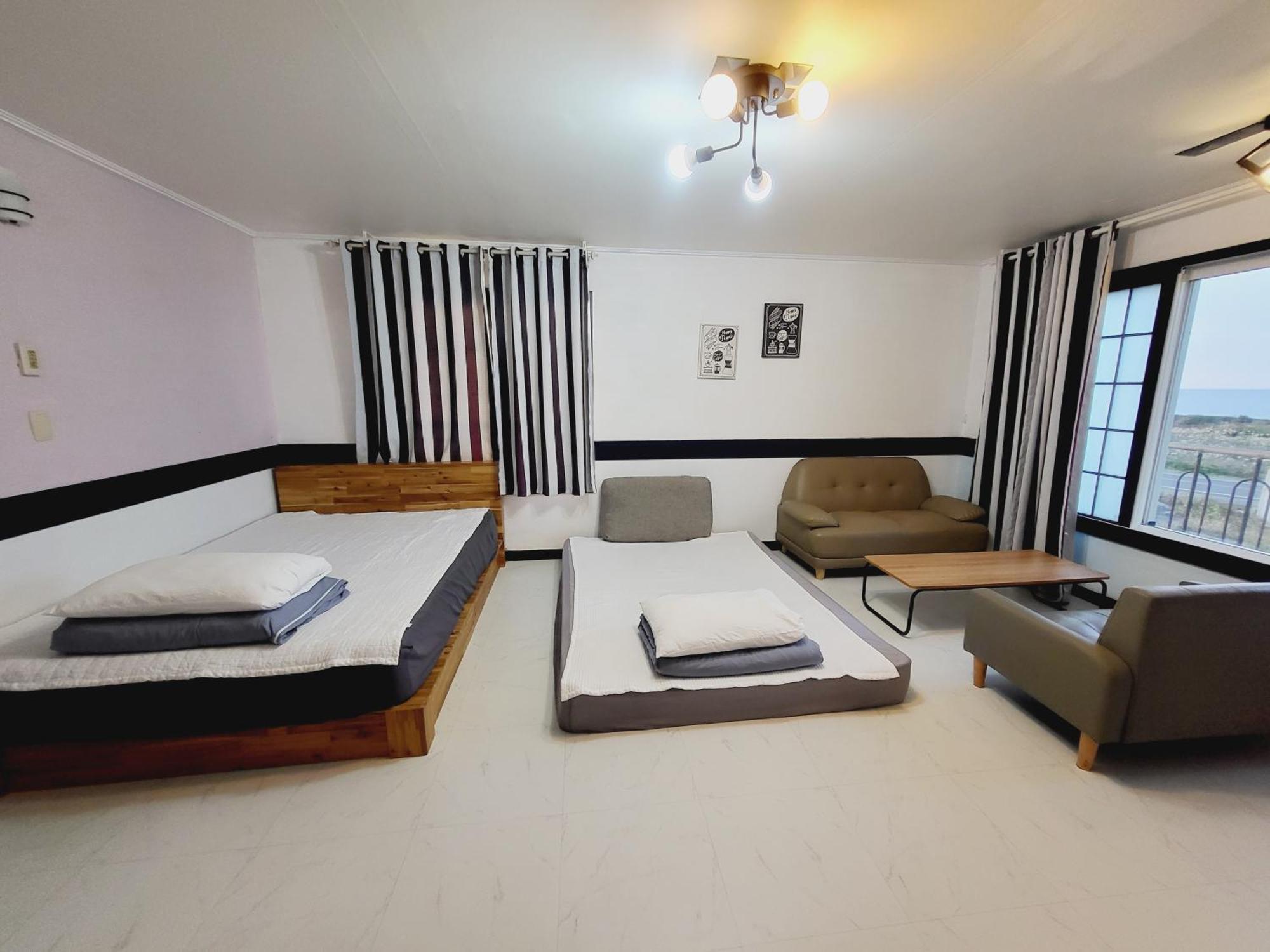 Morning Beach Pension Jeju Ngoại thất bức ảnh